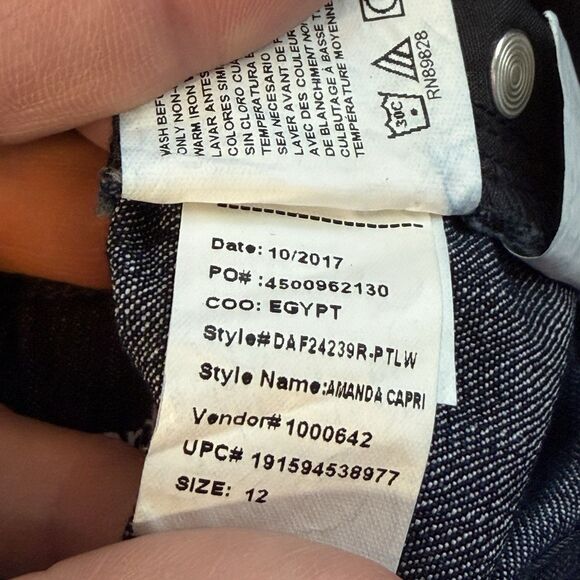 Gloria Vanderbilt Amanda Capri Jeans Womens 12 Blue Denim Stretch High Rise Elas - Picture 7 of 14